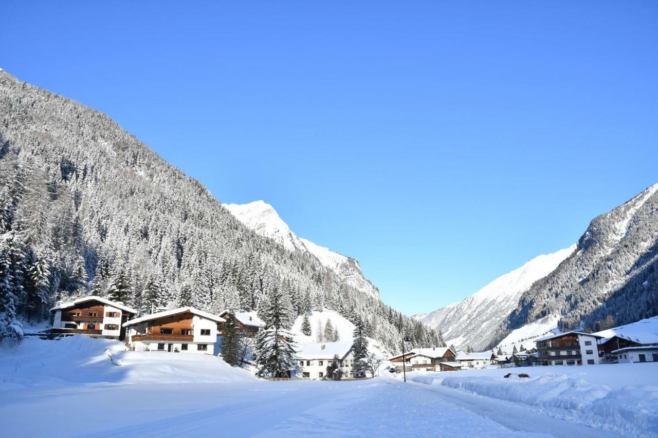 Haus Hubertus Sankt Leonhard im Pitztal Exterior foto